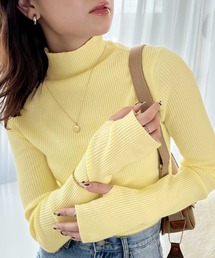 【mily bilet】さりげない洒落感。指抜きハイネックリブニット