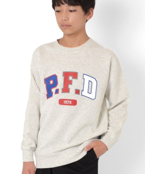 GLAZOS（グラソス）の「【Penfield】裏起毛・カラフルロゴプリントトレーナー（スウェット・キッズ・チャコールグレー/レッド/オートミール/ネイビー・140cm/150cm/160cm/170cm）」の2枚目の写真