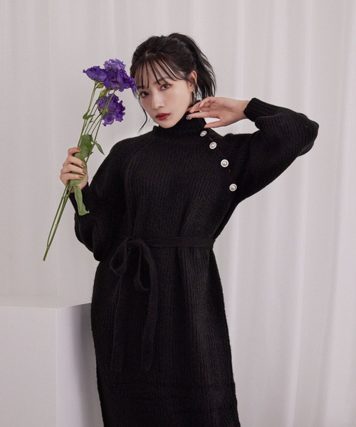 ANDGEEBEE(アンジービー)の「パールタートルニットワンピ(ワンピース・レディース・グレー/ブラック・MEDIUM)」の17枚目の写真