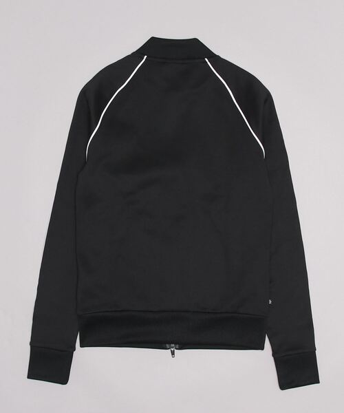 adidas（アディダス）の「アディカラー クラシックス SST