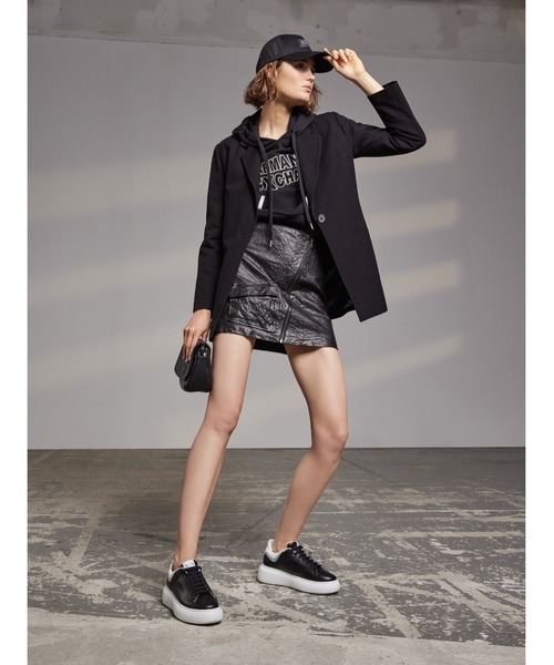 ARMANI EXCHANGE(アルマーニエクスチェンジ)の「【A|X アルマーニ エクスチェンジ】A|Xプレートロゴ ミニショルダーバック(ショルダーバッグ・レディース・ブラック・FREE)」の9枚目の写真