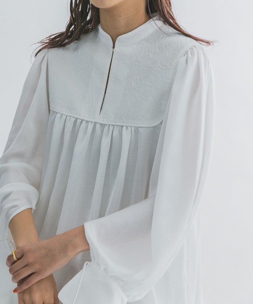 KBF（ケイビーエフ）の「JQ切替ボリュームギャザーブラウス（シャツ