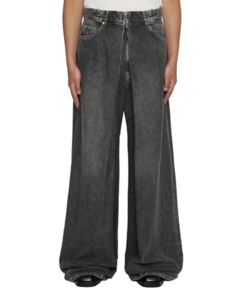 WASHED DENIM SUPER WIDE PANTS（デニムパンツ）｜JOHN LAWRENCE