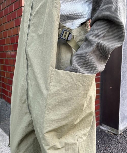 CIAOPANIC（チャオパニック）の「ナイロンカーゴサロペット（サロペット/オーバーオール・メンズ・ブラック/カーキ・FREE）」の19枚目の写真