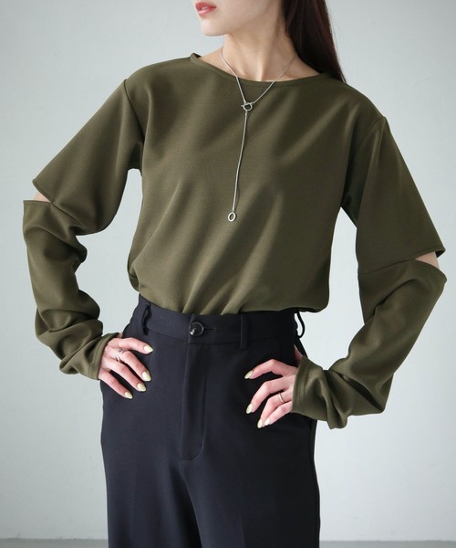 cheriella(シェリエラ)の「【cheriella】WEB限定ジョーゼットカットアウトロンT(Tシャツ/カットソー・レディース・オフホワイト/ブルー/ブラック/カーキ・M)」の12枚目の写真