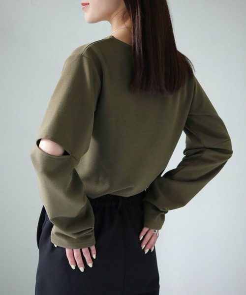 cheriella(シェリエラ)の「【cheriella】WEB限定ジョーゼットカットアウトロンT(Tシャツ/カットソー・レディース・オフホワイト/ブルー/ブラック/カーキ・M)」の13枚目の写真