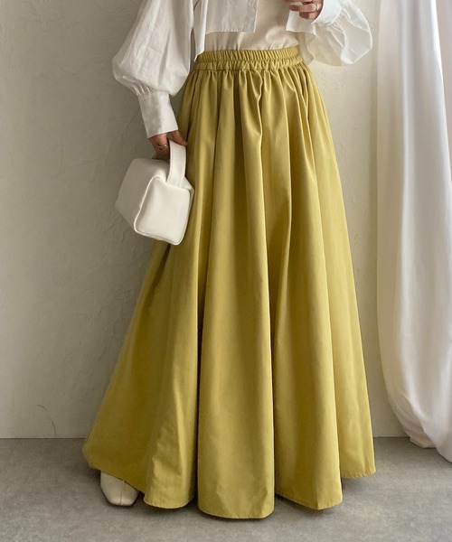 She's Closet(シーズクローゼット)の「タフタAラインボリュームフレアロングスカート(スカート・レディース・ブルー/ブラック/オリーブ/アイボリー/マスタード/テラコッタ・FREE)」の6枚目の写真