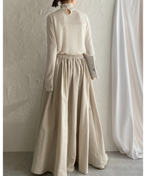 She's Closet(シーズクローゼット)の「タフタAラインボリュームフレアロングスカート(スカート・レディース・ブルー/ブラック/オリーブ/アイボリー/マスタード/テラコッタ・FREE)」の17枚目の写真