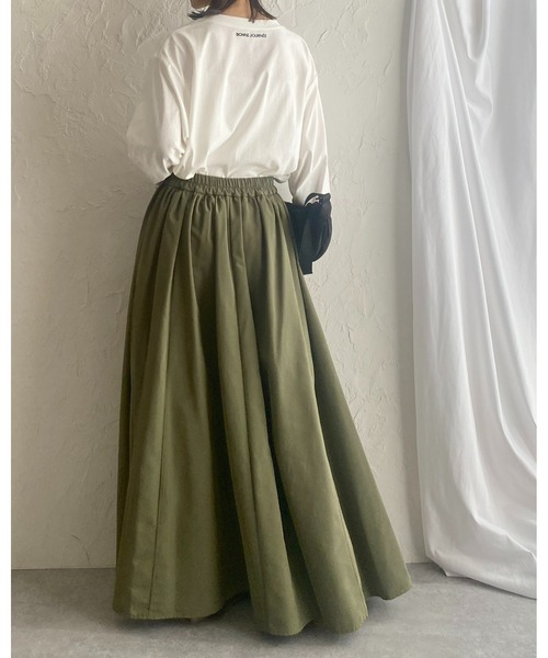She's Closet(シーズクローゼット)の「タフタAラインボリュームフレアロングスカート(スカート・レディース・ブルー/ブラック/オリーブ/アイボリー/マスタード/テラコッタ・FREE)」の21枚目の写真