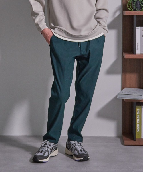Blue Standard (ブルースタンダード)の「【BLUE STANDARD/ブルースタンダード】快適 接触冷感 ストレッチ イージーパンツ(その他パンツ・メンズ・チャコールグレー/ネイビー/グリーン/ブラック/ダークベージュ・MEDIUM/X-LARGE/LARGE)」の1枚目の写真