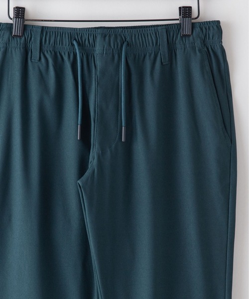 Blue Standard (ブルースタンダード)の「【BLUE STANDARD/ブルースタンダード】快適 接触冷感 ストレッチ イージーパンツ(その他パンツ・メンズ・チャコールグレー/ネイビー/グリーン/ブラック/ダークベージュ・MEDIUM/X-LARGE/LARGE)」の22枚目の写真