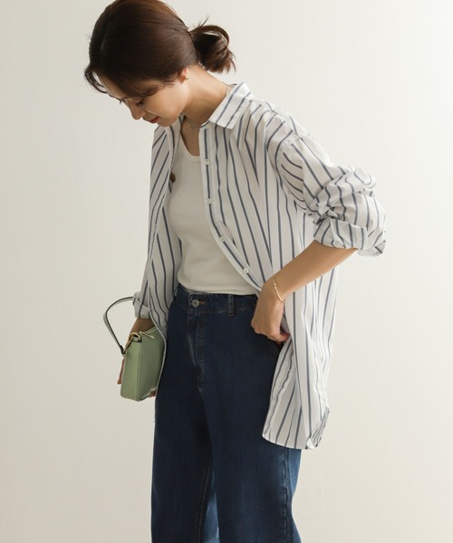 URBAN RESEARCH DOORS（アーバンリサーチドアーズ）の「C/RENUレギュラーカラーシャツ（Tシャツ/カットソー・レディース・オフホワイト/ブルー/ブルー系その他・MEDIUM）」の9枚目の写真