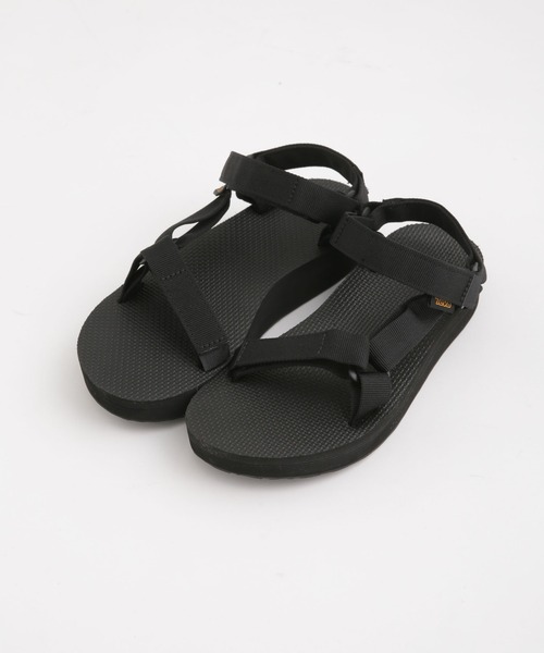 Teva(テバ)の「Teva/MIDFORM UNIVERSAL(サンダル・レディース・ベージュ/ブラック・23/22/25/24)」の7枚目の写真