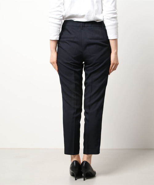 WHITE JOOLA（ホワイトジョーラ）の「【手洗いできる】ライトモククロス・センタープレス入りテーパードパンツ（裏地付き）（その他パンツ・レディース・グレー/ベージュ/ネイビー・61/64/67）」の5枚目の写真