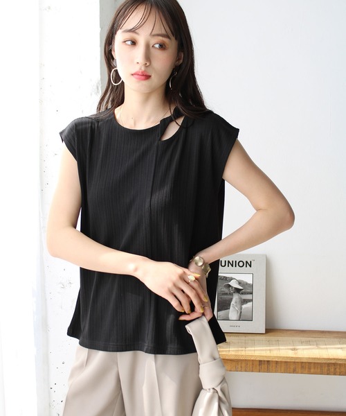 GeeRA(ジーラ)の「カットワークランダムリブフレンチスリーブTシャツ(Tシャツ/カットソー・レディース・ブラック/ベージュ/ミント・MEDIUM/LARGE)」の5枚目の写真