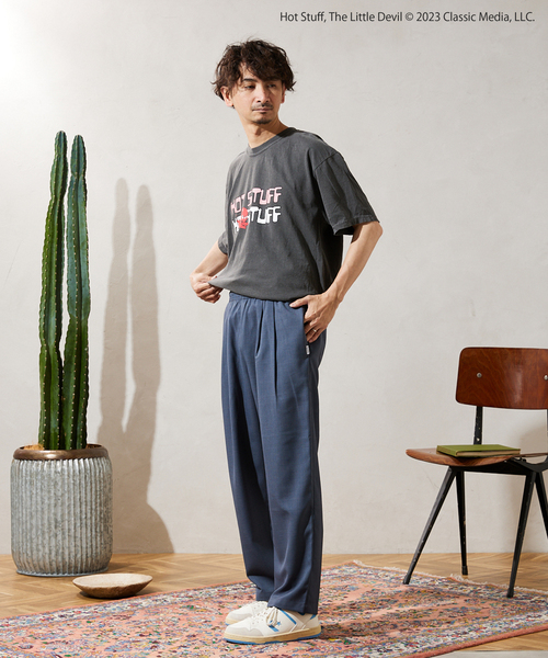 JOURNAL STANDARD relume(ジャーナルスタンダード レリューム)の「【HOT STUFF × relume】別注 ロゴTシャツ(Tシャツ/カットソー・メンズ・ブラック/ホワイト/ホワイト系その他/ブラック系その他/ライトグレー・MEDIUM/LARGE)」の10枚目の写真