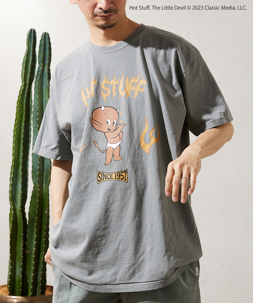 JOURNAL STANDARD relume(ジャーナルスタンダード レリューム)の「【HOT STUFF × relume】別注 ロゴTシャツ(Tシャツ/カットソー・メンズ・ブラック/ホワイト/ホワイト系その他/ブラック系その他/ライトグレー・MEDIUM/LARGE)」の17枚目の写真