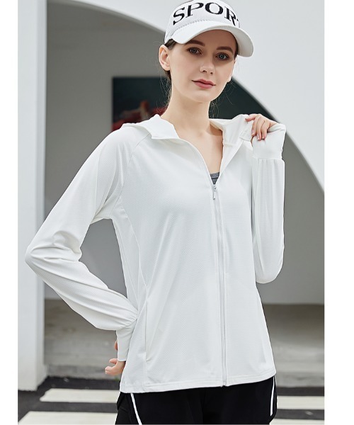 Coo+i（クーイ）の「指穴付き接触冷感uvカットパーカー（パーカー・レディース・ミント/ブルー/ホワイト/ピンク/ラベンダー/グレー・L/XL/M/L）」の17枚目の写真