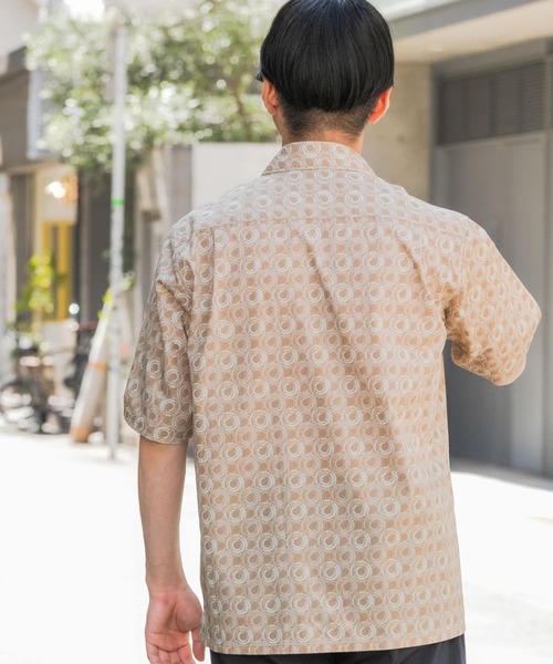 URBAN RESEARCH ROSSO MEN(アーバンリサーチロッソメン)の「ジオメトリック柄オープンカラー半袖シャツ(シャツ/ブラウス・メンズ・ブルー/ベージュ・LARGE/MEDIUM)」の7枚目の写真
