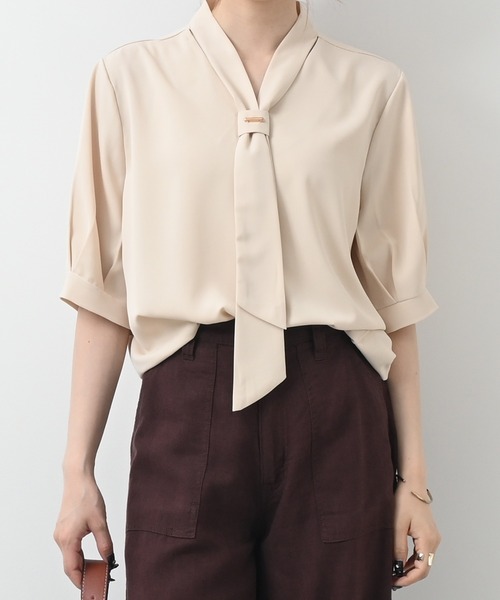 Felt-Maglietta（フェルトマリエッタ）の「半袖リボンタイブラウス（シャツ/ブラウス・レディース・ブラック/ベージュ/ホワイト/ライトグリーン/イエロー/ピンク/レッド/ライトブルー・FREE）」の4枚目の写真