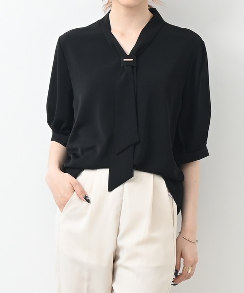 Felt-Maglietta（フェルトマリエッタ）の「半袖リボンタイブラウス（シャツ/ブラウス・レディース・ブラック/ベージュ/ホワイト/ライトグリーン/イエロー/ピンク/レッド/ライトブルー・FREE）」の3枚目の写真