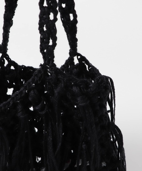 KBF（ケイビーエフ）の「フリンジニットBAG（ハンドバッグ・レディース・ブラック/ベージュ/グリーン・ONE）」の9枚目の写真