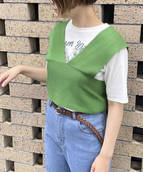 COMME CA ISM（コムサイズム）の「ニット　ビスチェ（ベスト・レディース・グリーン/ブラック/ライトベージュ・FREE）」の8枚目の写真