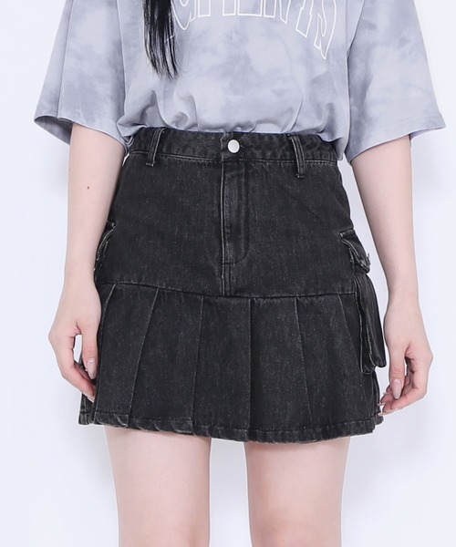 Figments（フィグメンツ）の「カーゴプリーツヘムデニムスカート（デニムスカート・レディース・ライトブルー/ブラック・SMALL/MEDIUM）」の4枚目の写真