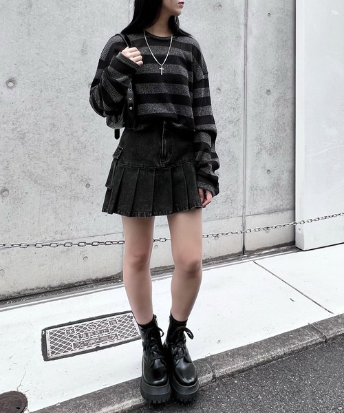 Figments（フィグメンツ）の「カーゴプリーツヘムデニムスカート（デニムスカート・レディース・ライトブルー/ブラック・SMALL/MEDIUM）」の6枚目の写真