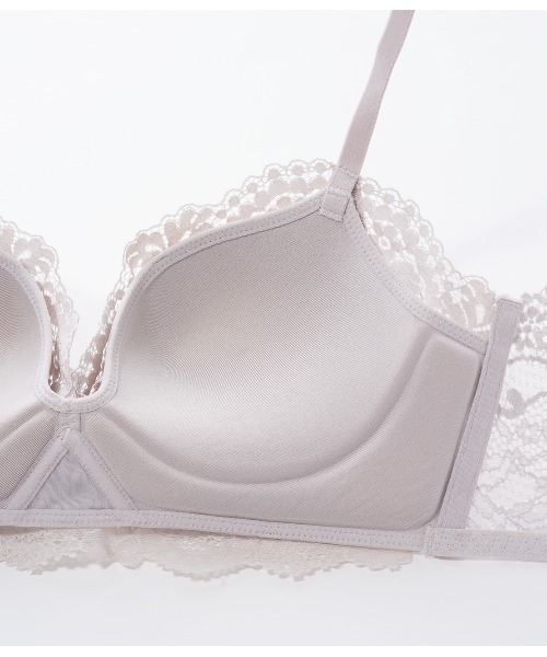 セール】【ノンワイヤーブラ／締めつけないつけ心地で、リラックス