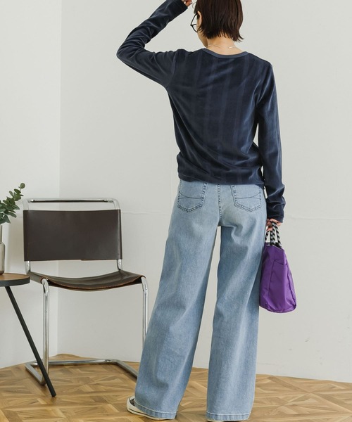 URBAN RESEARCH(アーバンリサーチ)の「Miller Velor Long-Sleeve T-shirts(Tシャツ/カットソー・レディース・ベージュ/ネイビー/アイボリー・FREE)」の5枚目の写真