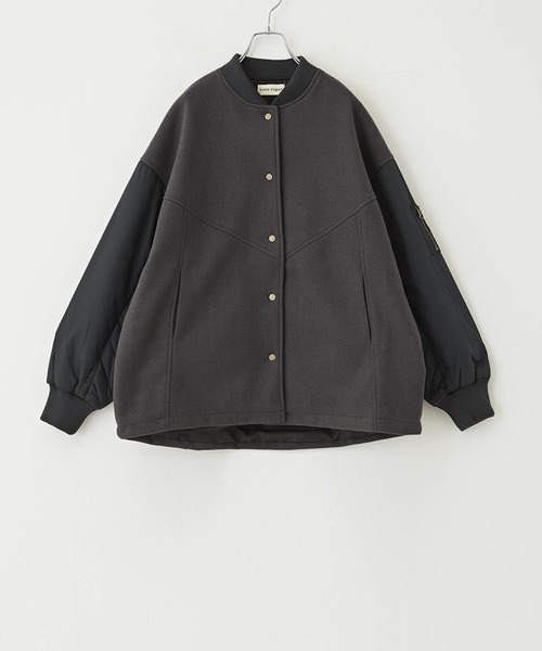 CUBE SUGAR（キューブシュガー）の「キルティング×フェイクメルトン袖切替MA-1ジャケット（MA-1・レディース・カーキ/グレイッシュベージュ/スミクロ・M）」の15枚目の写真