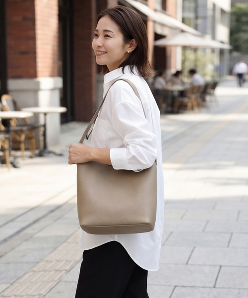 STYLE DELI（スタイルデリ）の「シワFREEベーシックシャツ（シャツ/ブラウス・レディース・ホワイト/ブルー/ベージュ系その他・FREE）」の20枚目の写真