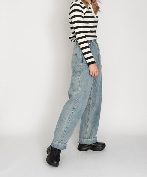 SVEC（シュベック）の「軽量チャンキーソール ハイカットスニーカー 厚底 レースアップブーツ（スニーカー・レディース・ブラック/ホワイト・37/35/40/39/36/38）」の3枚目の写真