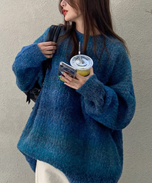 Doula Doula（ドゥーラドゥーラ）の「オーバーサイズグラデーションニット（ニット/セーター・レディース・グレー/ブラウン/パープル/ピンク/ブルー/オレンジ/キャメル・FREE）」の18枚目の写真