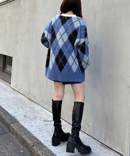 INGNI（イング）の「アーガイル柄シャギーニットカーディガン（カーディガン/ボレロ・レディース・ブルー/ブラック×グレー/マスタード・M）」の9枚目の写真