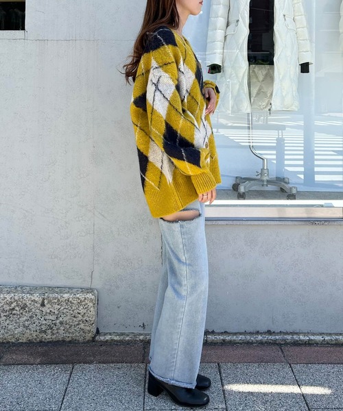 INGNI（イング）の「アーガイル柄シャギーニットカーディガン（カーディガン/ボレロ・レディース・ブルー/ブラック×グレー/マスタード・M）」の5枚目の写真
