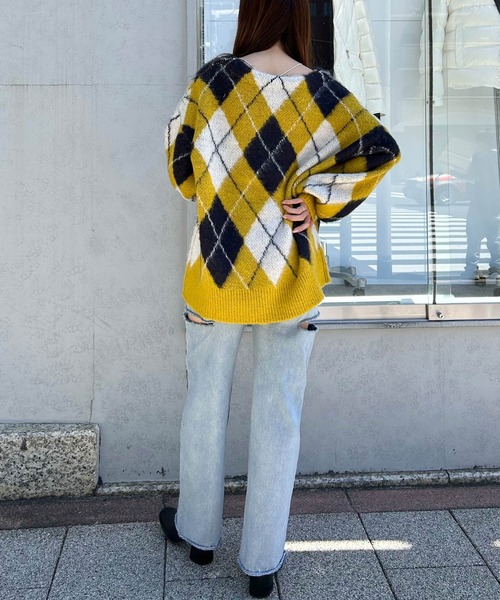 INGNI（イング）の「アーガイル柄シャギーニットカーディガン（カーディガン/ボレロ・レディース・ブルー/ブラック×グレー/マスタード・M）」の4枚目の写真