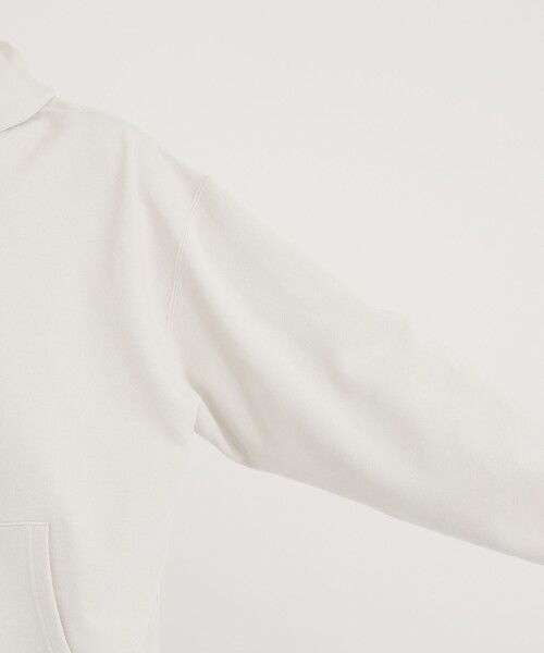 CITY TOKYO（シティトウキョウ）の「コンフォートリラックスフードプルオーバー（パーカー・メンズ・カーキ/ブラック/ダークグリーン/オフホワイト・2/3/1）」の12枚目の写真