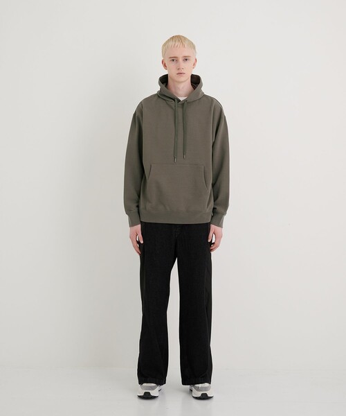 CITY TOKYO（シティトウキョウ）の「コンフォートリラックスフードプルオーバー（パーカー・メンズ・カーキ/ブラック/ダークグリーン/オフホワイト・2/3/1）」の17枚目の写真