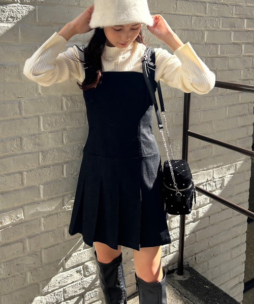 one after another NICE CLAUP(ワンアフターアナザーナイスクラップ)の「プリーツミニジャンスカ(ジャンパースカート・レディース・チェック/ブラック/グレイッシュベージュ・FREE)」の14枚目の写真