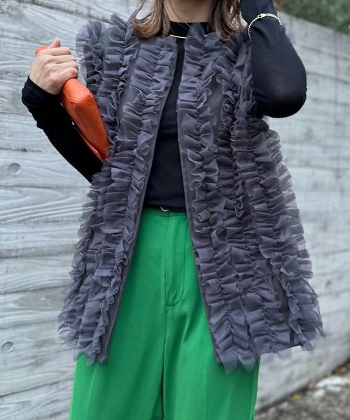 mi via loca（ミヴィアロカ）の「チュールフリルベスト（ベスト・レディース・ブラック/ブルーグリーン/グレー/ブラウン・FREE）」の16枚目の写真