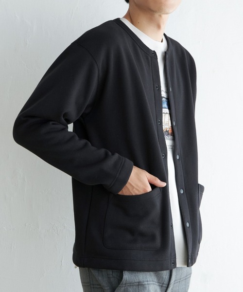 ikka（イッカ）の「バックフリースクルーネックカーデ（カーディガン/ボレロ・メンズ・ブラック/チャコールグレー/ネイビー/ベージュ・L/XL/M/S）」の2枚目の写真