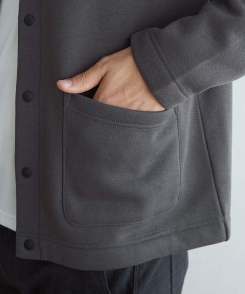 ikka（イッカ）の「バックフリースクルーネックカーデ（カーディガン/ボレロ・メンズ・ブラック/チャコールグレー/ネイビー/ベージュ・L/XL/M/S）」の17枚目の写真