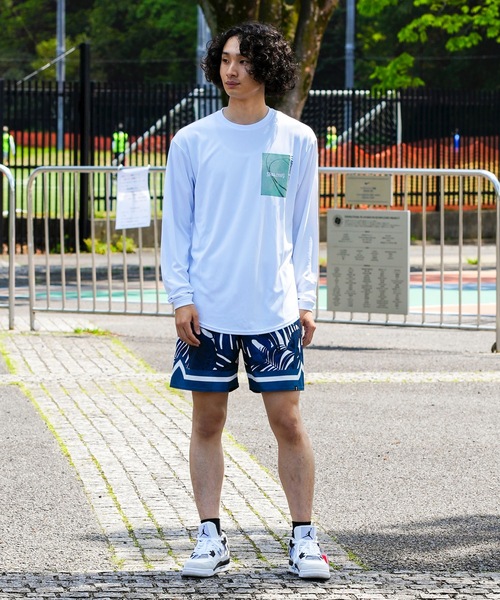 SPALDING(スポルディング)の「【SPALDING:スポルディング】ロングスリーブTシャツフロムダウンタウン/長袖ロンT(Tシャツ/カットソー・メンズ・ホワイト/ブラック・MEDIUM/LARGE/X-LARGE)」の13枚目の写真