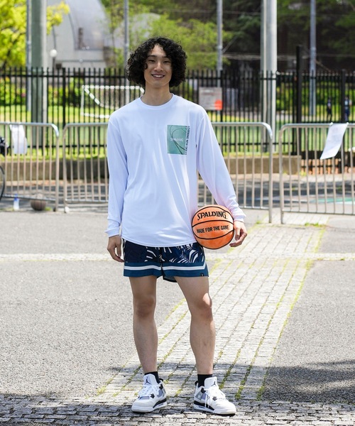SPALDING(スポルディング)の「【SPALDING:スポルディング】ロングスリーブTシャツフロムダウンタウン/長袖ロンT(Tシャツ/カットソー・メンズ・ホワイト/ブラック・MEDIUM/LARGE/X-LARGE)」の17枚目の写真