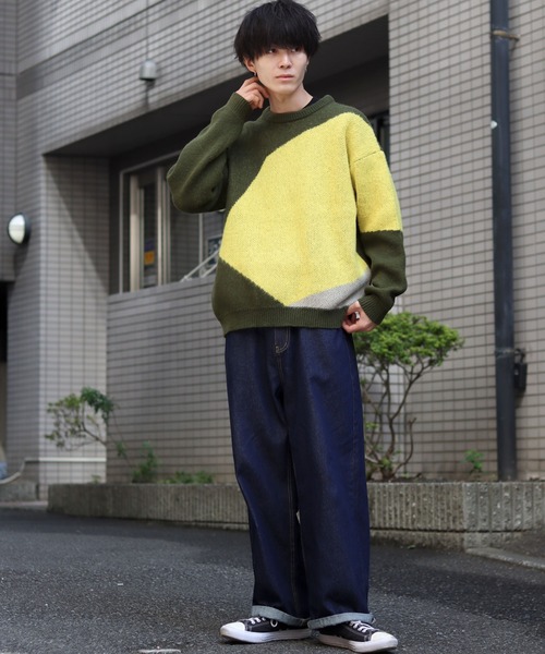 SITRY(シトリー)の「asymmetry design jacquard knitting crew neck sweater/アシンメトリーデザイン ジャガード ニット クルーネック セーター/ニット/総柄(ニット/セーター・メンズ・バーガンディー/ブラック/カーキ・L/M)」の8枚目の写真