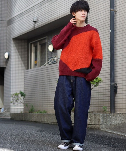 SITRY(シトリー)の「asymmetry design jacquard knitting crew neck sweater/アシンメトリーデザイン ジャガード ニット クルーネック セーター/ニット/総柄(ニット/セーター・メンズ・バーガンディー/ブラック/カーキ・L/M)」の11枚目の写真