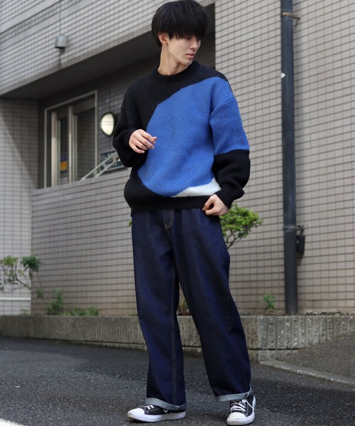 SITRY(シトリー)の「asymmetry design jacquard knitting crew neck sweater/アシンメトリーデザイン ジャガード ニット クルーネック セーター/ニット/総柄(ニット/セーター・メンズ・バーガンディー/ブラック/カーキ・L/M)」の4枚目の写真