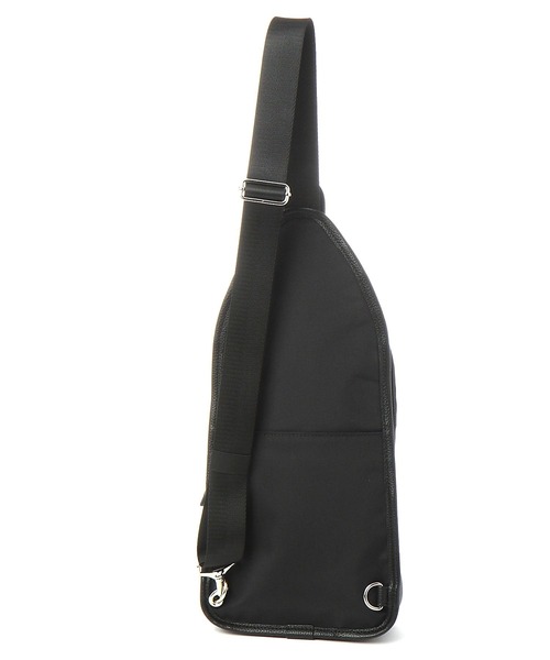 LAKOLE（ラコレ）の「縦型CBボディBAG / 991661（ボディバッグ/ウエストポーチ・メンズ・ネイビー/ブラック/チャコールグレー・FREE）」の9枚目の写真